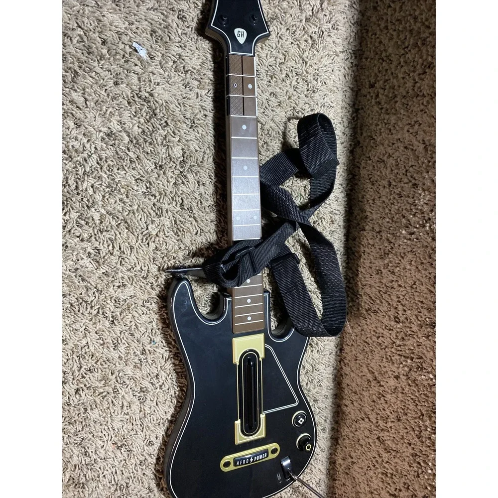 Activision Guitar Hero Live Wireless Guitar Controller Xbox One PS4 No Dongle